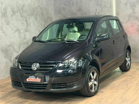 VOLKSWAGEN FOX 1.0 MI BLACKFOX 8V FLEX 4P MANUAL VOLKSWAGEN FOX 1.0 MI BLACKFOX 8V FLEX 4P MANUAL